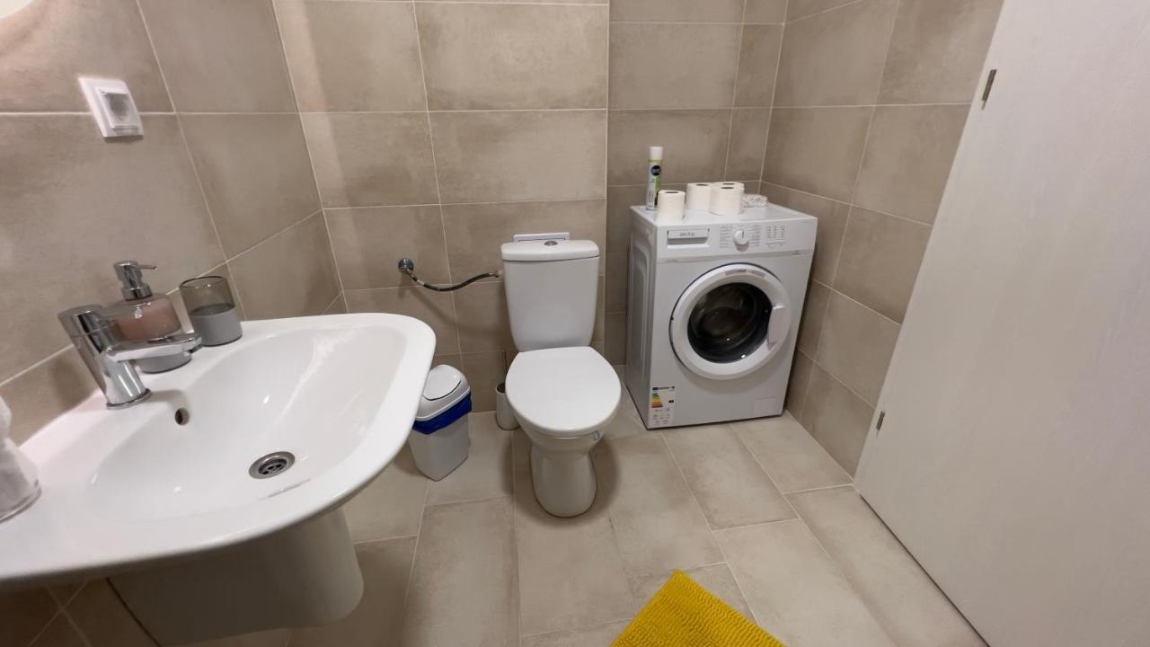 Gavas Apartments Viva City Kluż-Napoka Zewnętrze zdjęcie